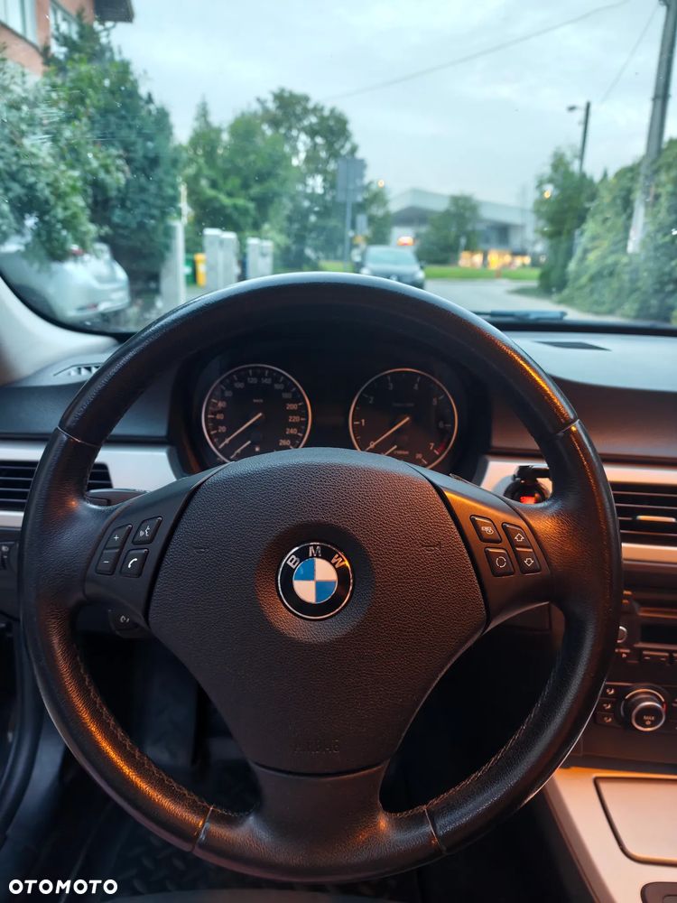 BMW Seria 3 - 8