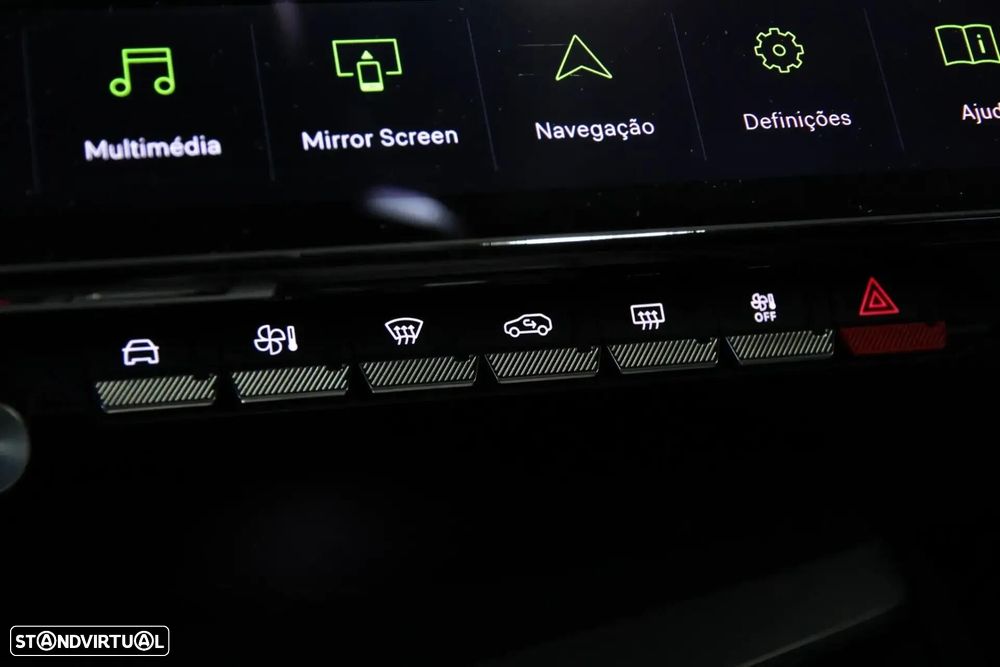Peugeot 408 1.2 PureTech GT EAT8 - 11