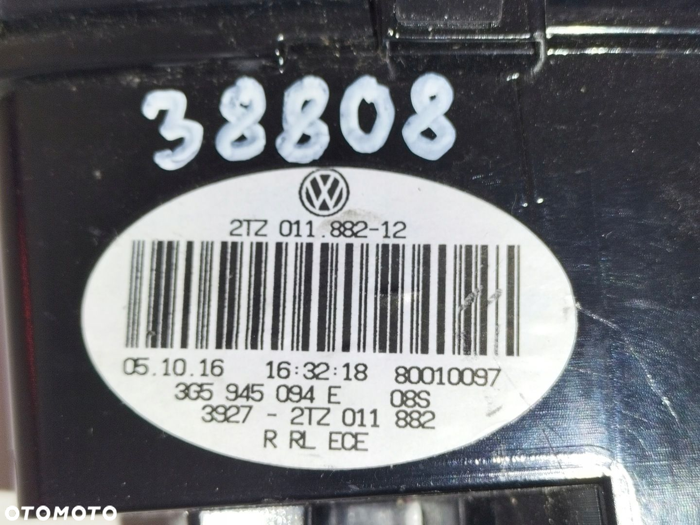 Lampa tylna tył prawa VW PASSAT B8 14- SEDAN LED - 6