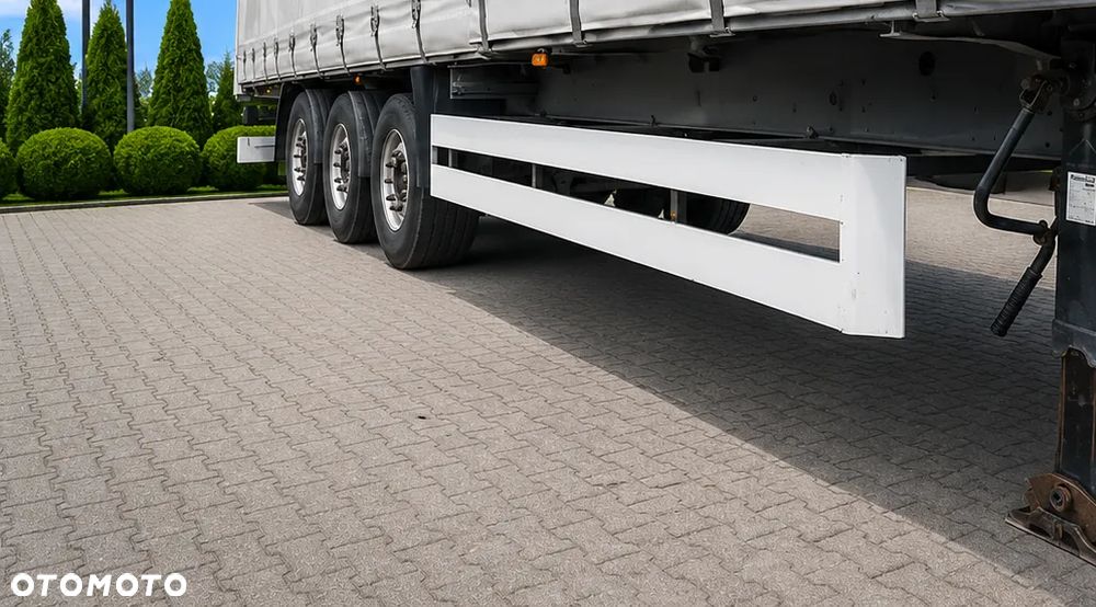 Schmitz Cargobull S01 Naczepa Ciężarowa Burto-Firana OSIE SAF, Nowy Dach ! Rama w ocynku ! Podwieszana Oś , Nowe Oświetlenie ,Nowe Tylne Słupki ! - 9
