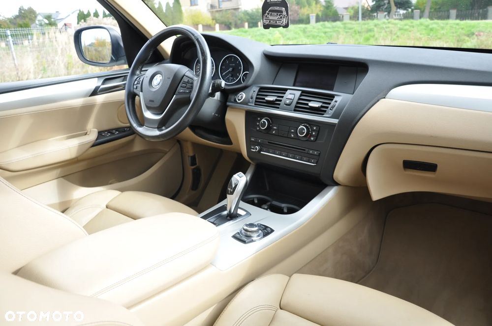 BMW X3 xDrive20d - 9