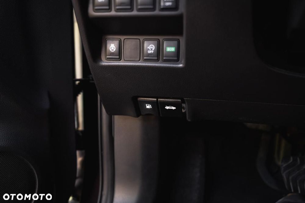 Nissan X-Trail - 26