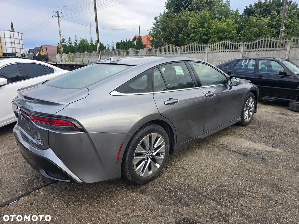 Toyota Mirai - 6