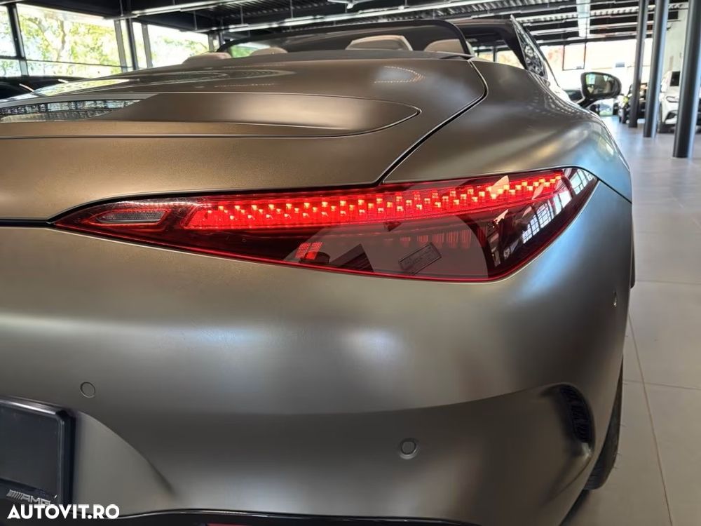 Mercedes-Benz SL 63 AMG - 10