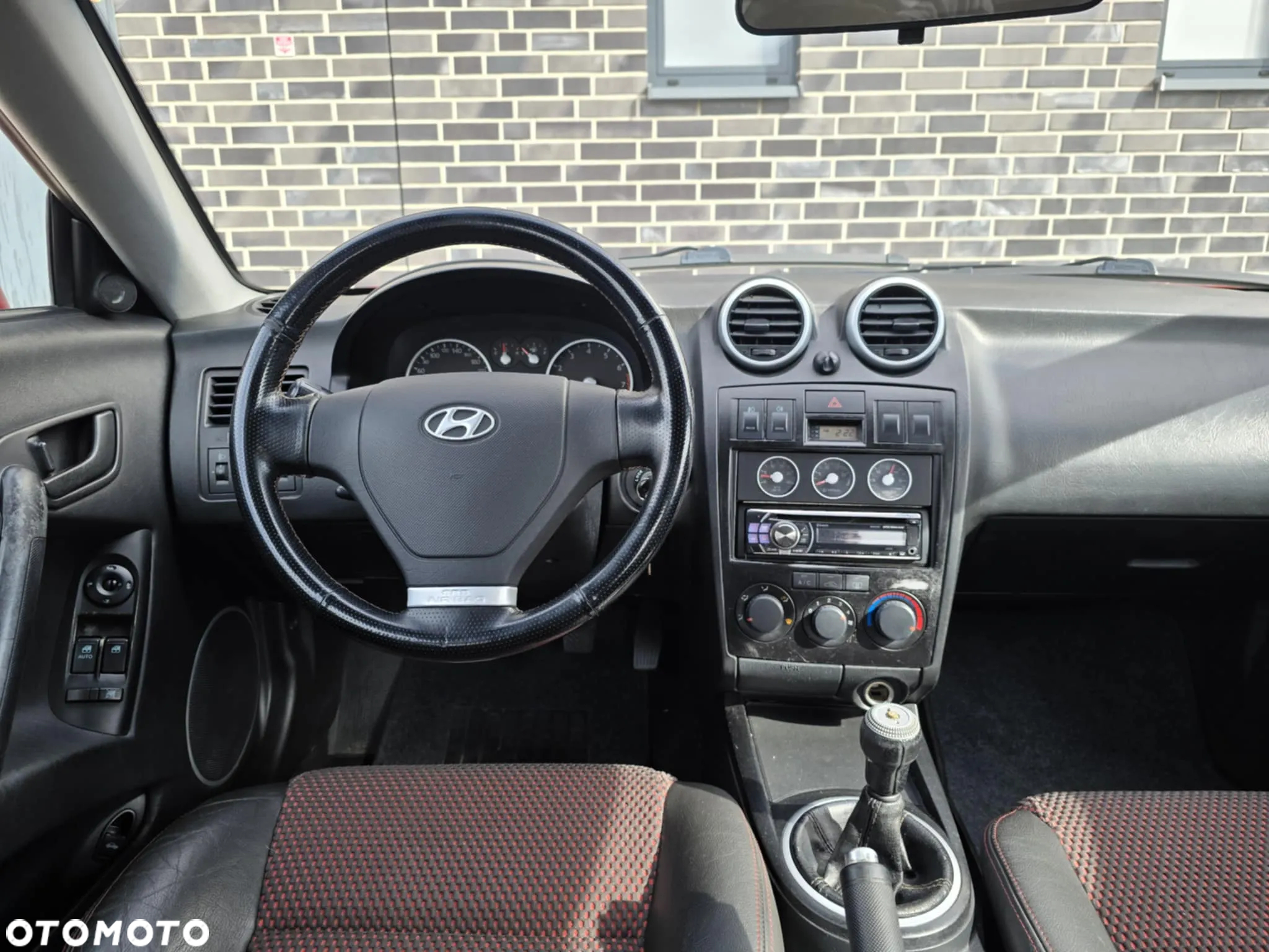 Hyundai Coupe 2.0 Middle - 25
