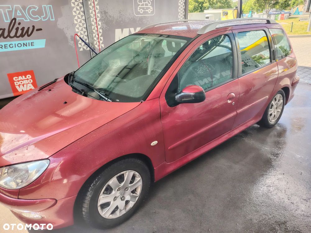 Peugeot 206 - 11