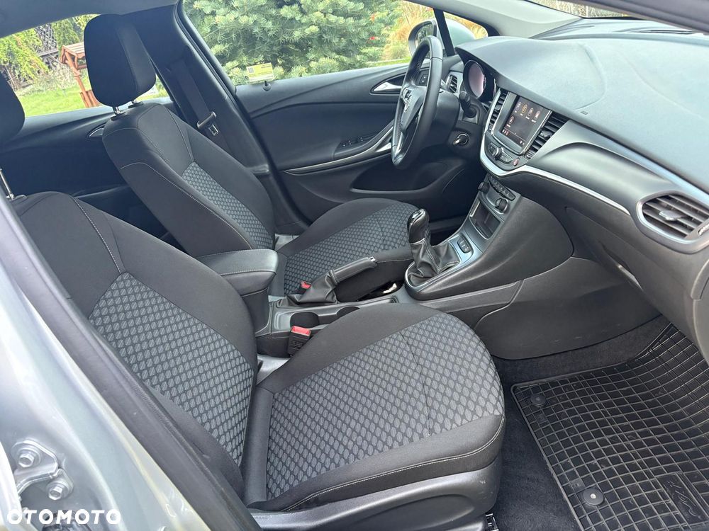 Opel Astra 1.2 T Elegance S&S - 17