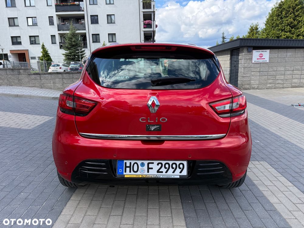 Renault Clio 1.2 16V 75 LIMITED - 14