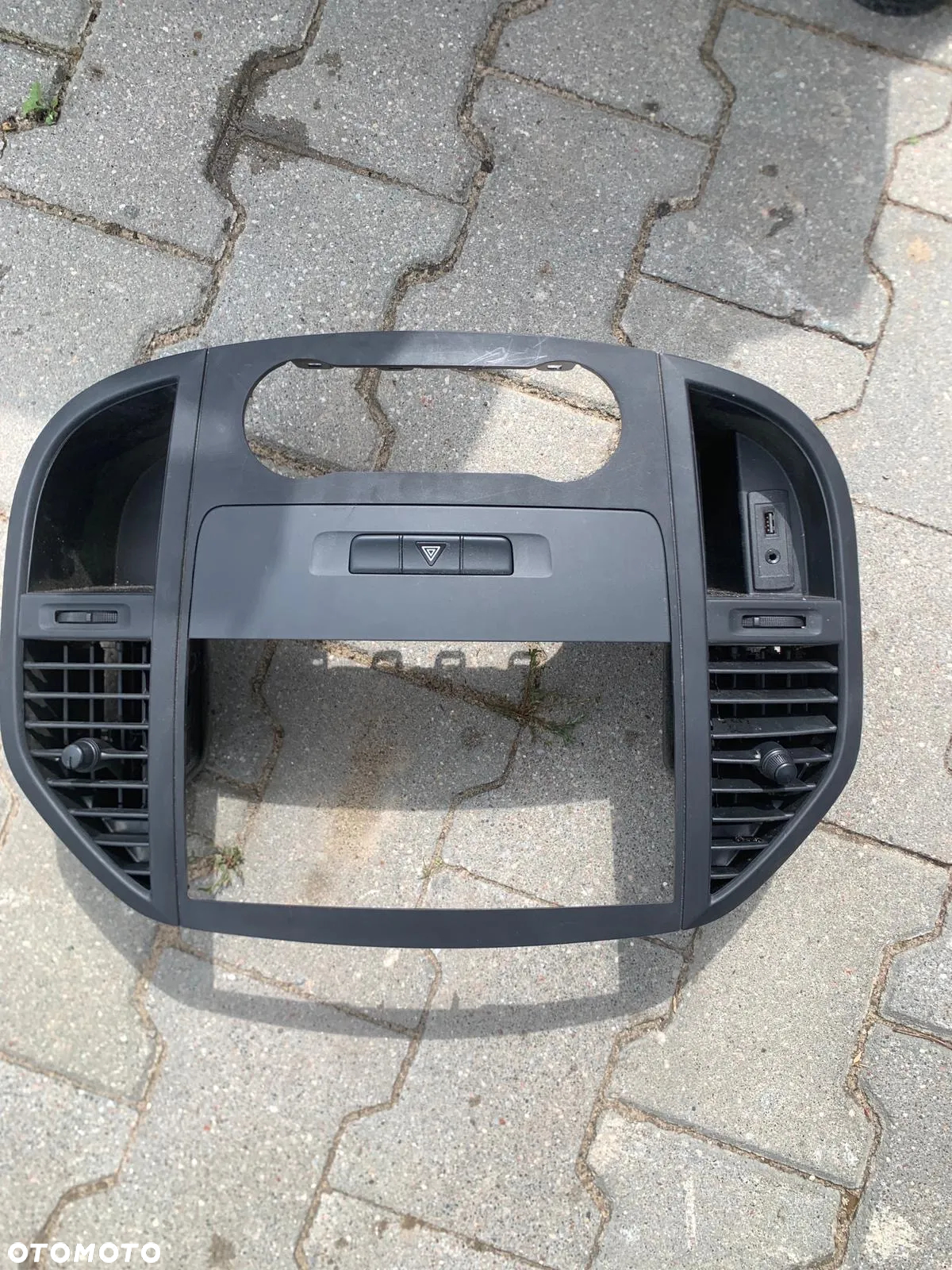 VITO VIANO ramka panel sterowania A4476890647 - 2