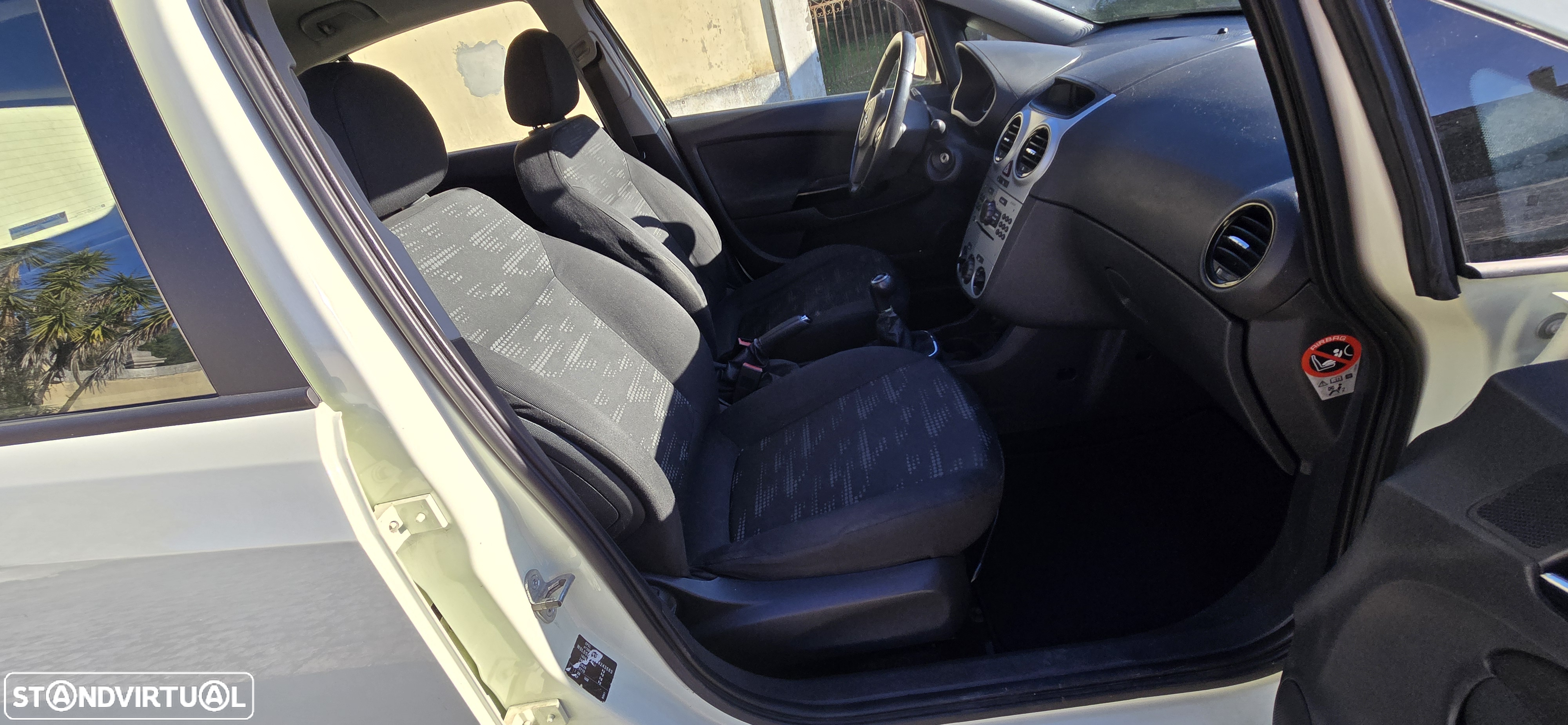 Opel Corsa 1.2 Enjoy - 13