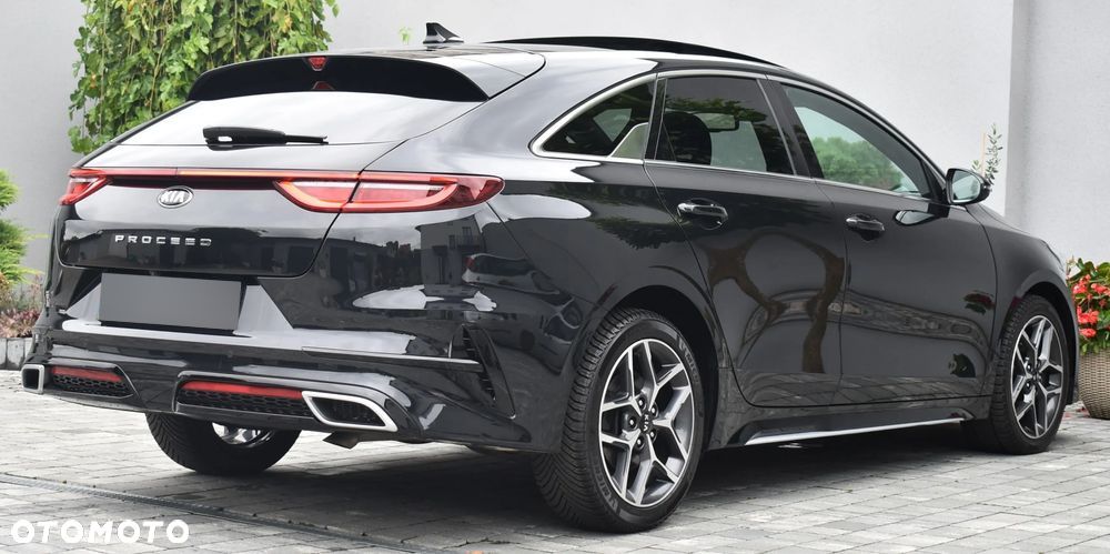 Kia ProCeed 1.5 T-GDI DCT7 OPF GT LINE - 11