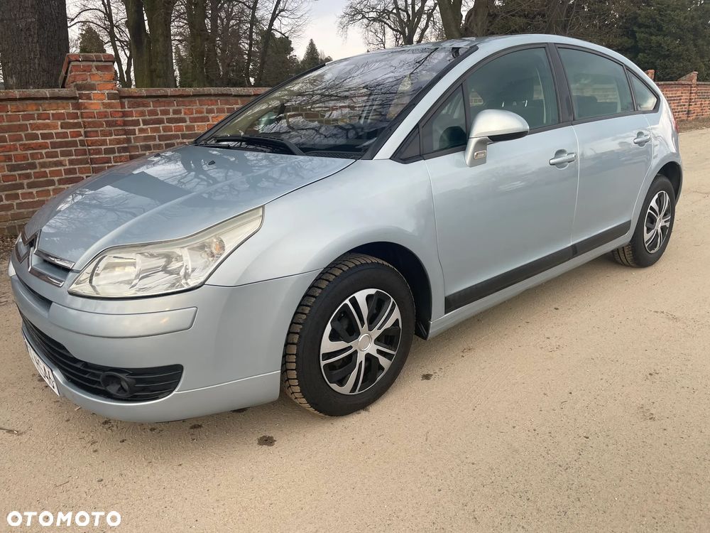 Citroën C4 1.6 16V Exclusive - 2