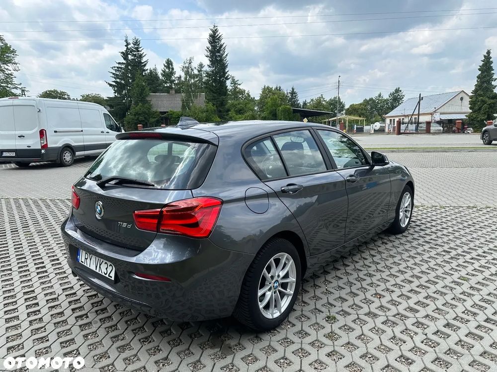 BMW Seria 1 116d - 12