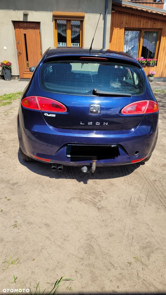 Seat Leon 2.0 TDI DPF Style - 4