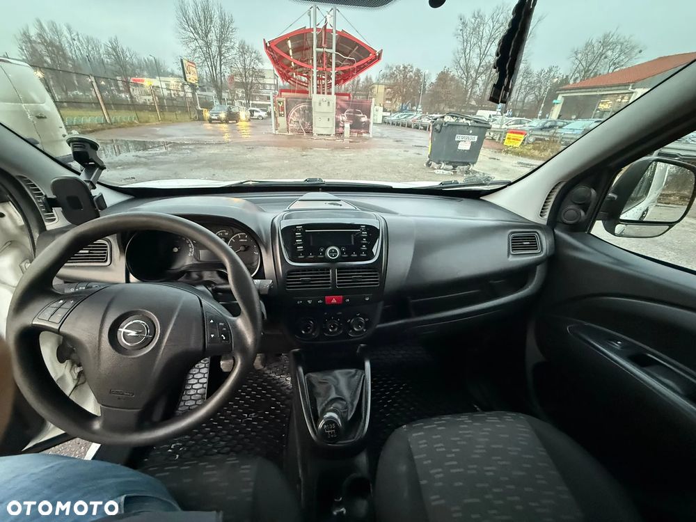 Opel Combo - 11