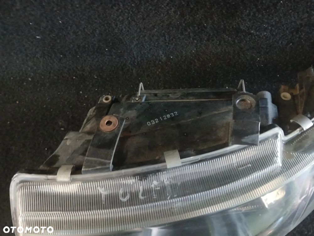 Seat Cordoba Lampa przednia lewa, prawa - 4