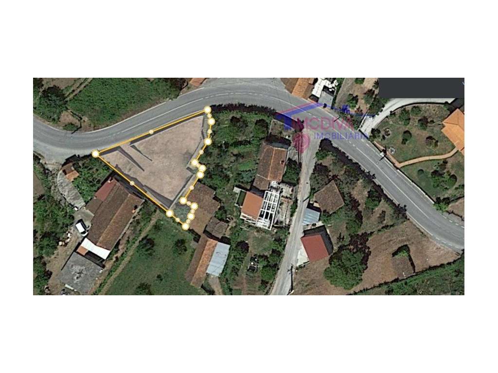 Terreno murado em Adega, Pedrogão Grande - Grande imagem: 2/10