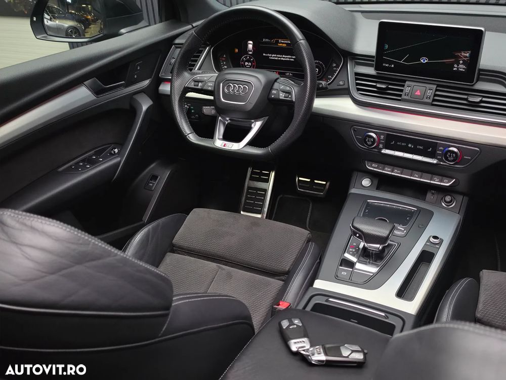 Audi Q5 2.0 40 TDI quattro S tronic Sport - 2