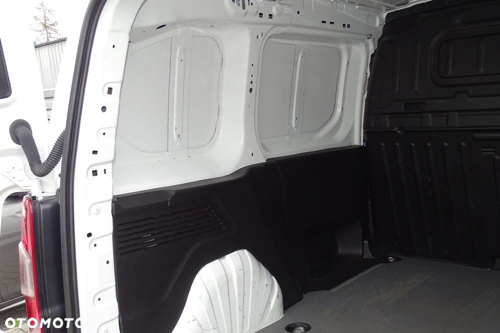 Toyota ProAce Kombi D-4D Medium 2,6t - 22