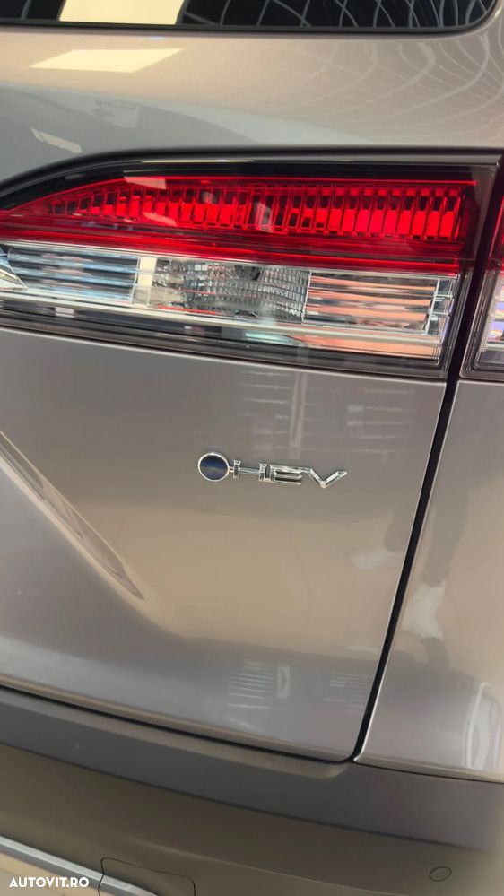 Toyota Corolla Cross - 20