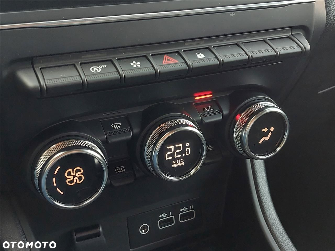 Renault Captur - 17