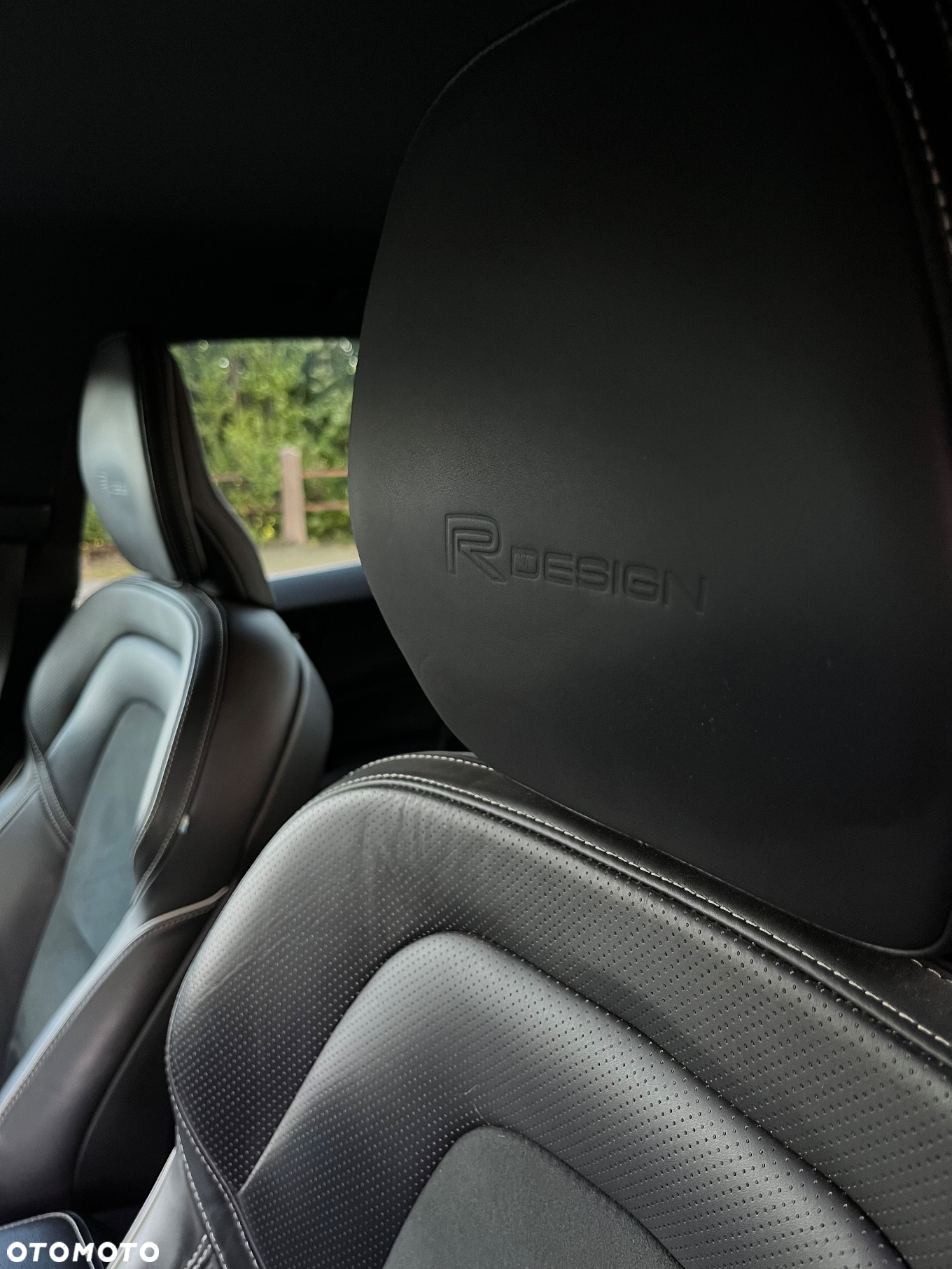 Volvo XC 60 D4 R-Design - 5