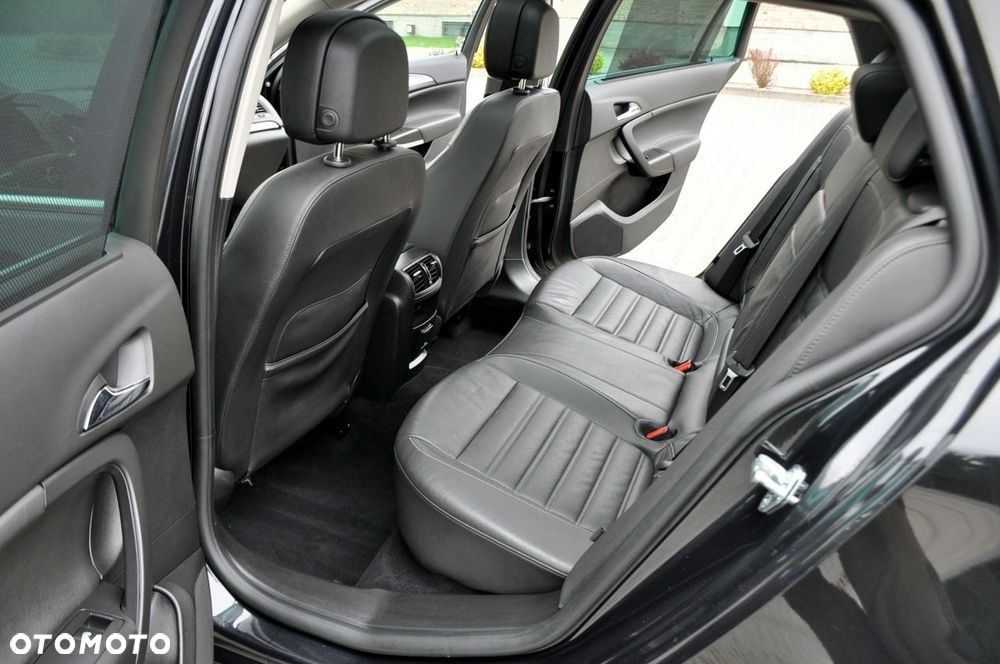 Opel Insignia - 20