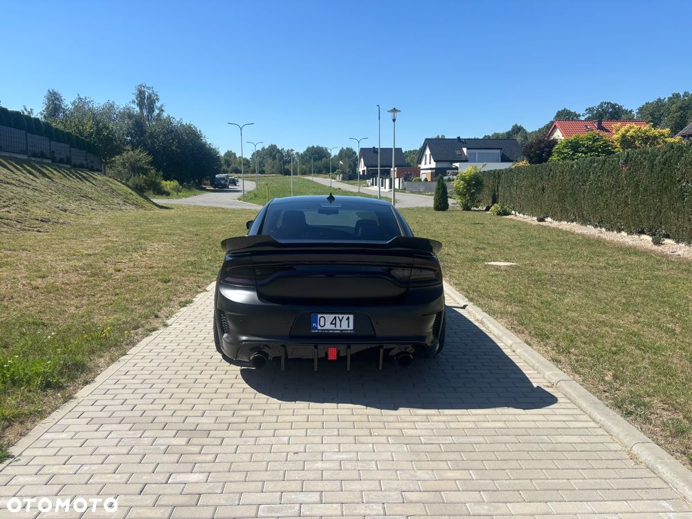 Dodge Charger 6.4 Scat Pack Widebody - 7