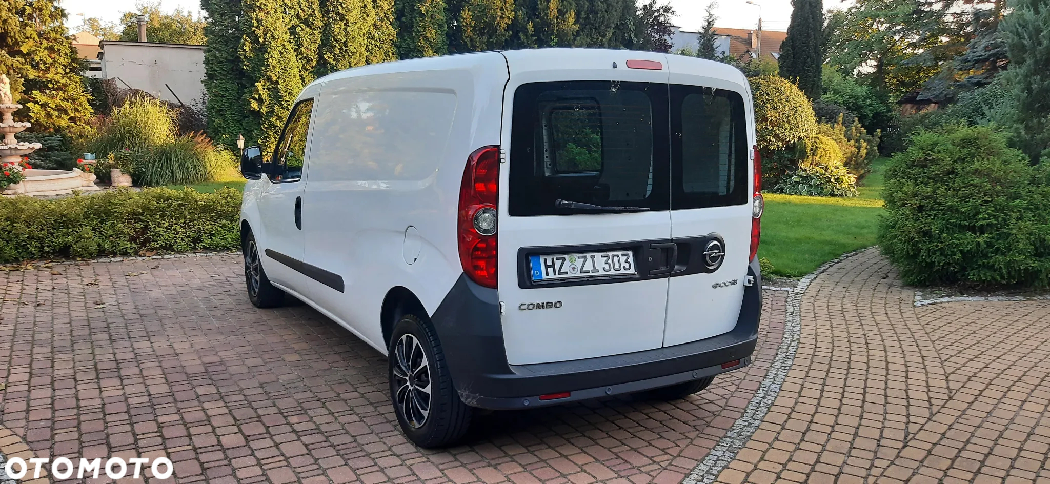 Opel COMBO - 9