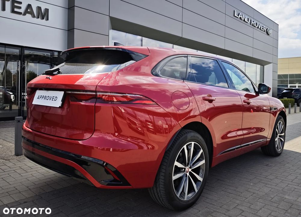 Jaguar F-Pace - 14