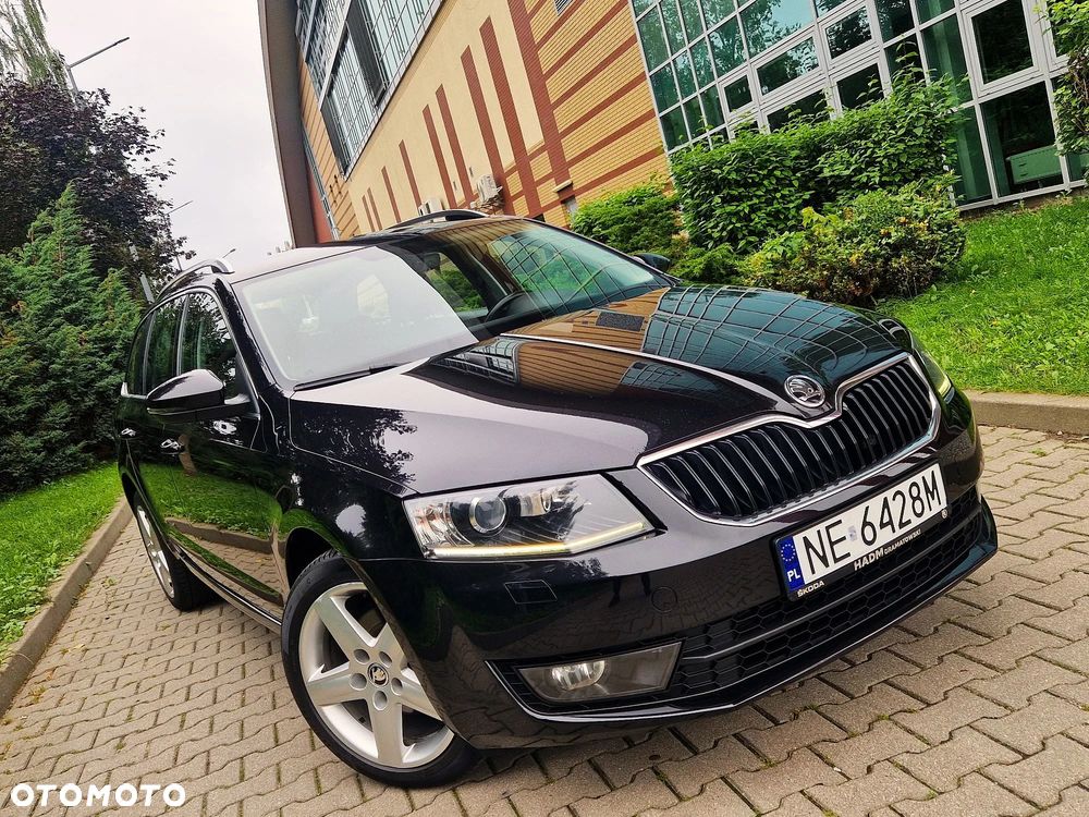 Skoda Octavia 2.0 TDI DSG Style - 1