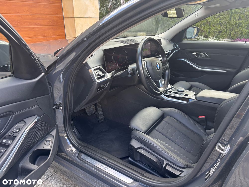 BMW Seria 3 320d - 14
