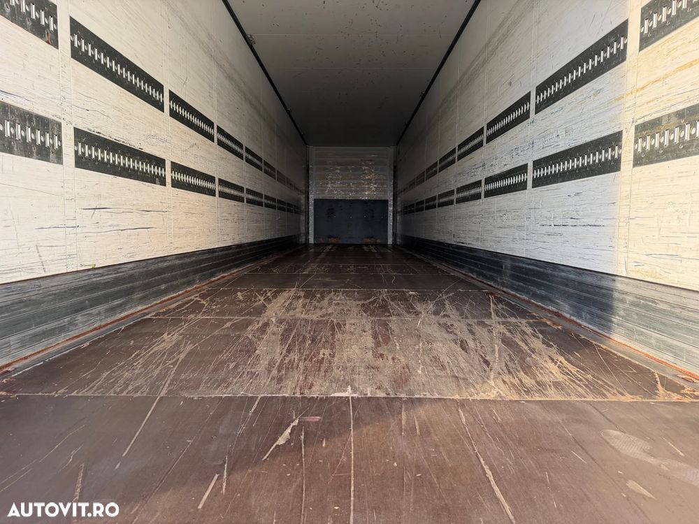 Schmitz Cargobull SKO 24 Duba Box Carosata Izoterma - 30
