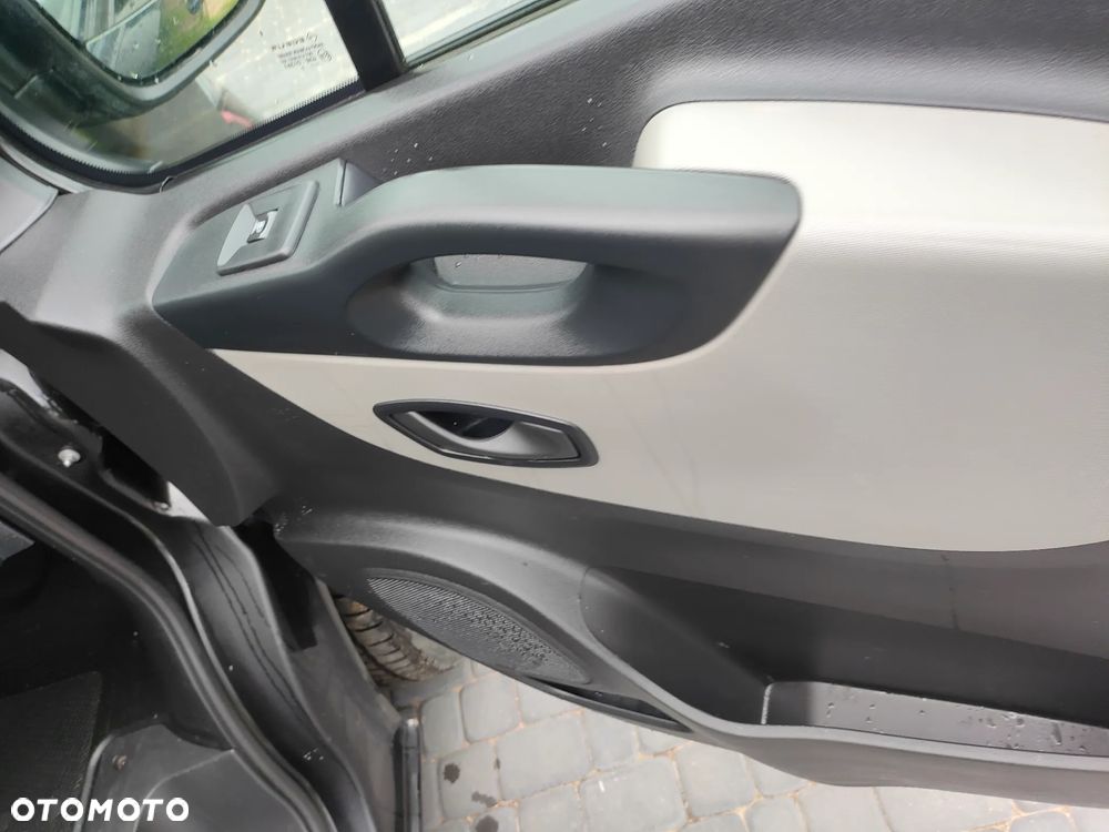 Renault TRAFIC 2019r 1,6 DCI 125KM L2H1 LONG EURO VI DUBEL DRZWI - 26