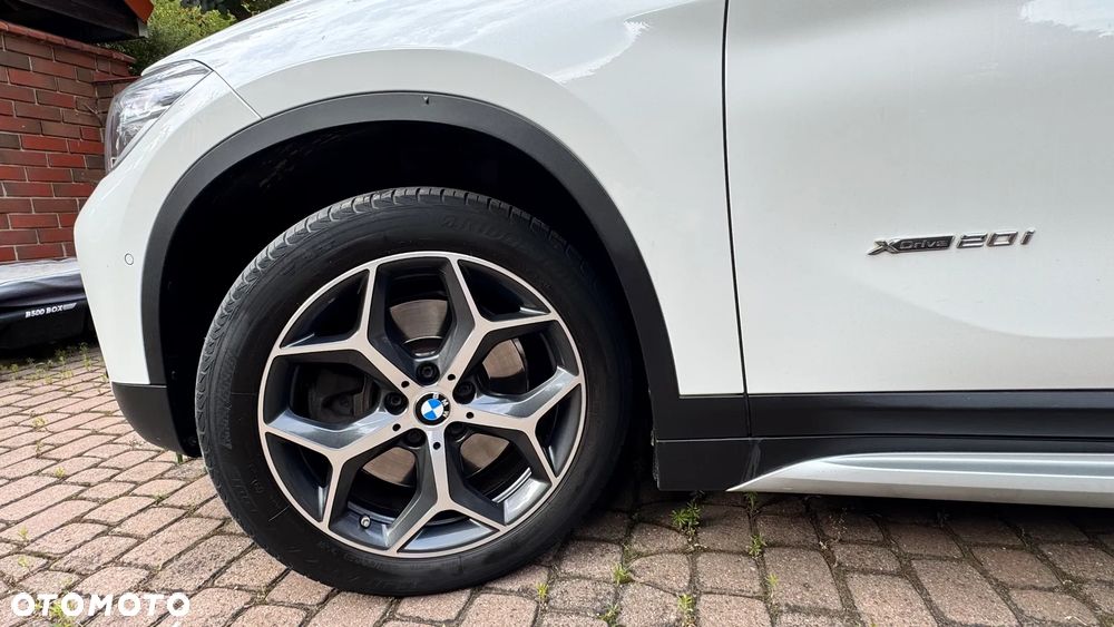BMW X1 xDrive20i xLine - 18