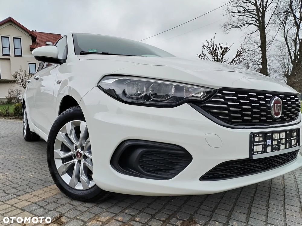 Fiat Tipo 1.4 16V More - 1