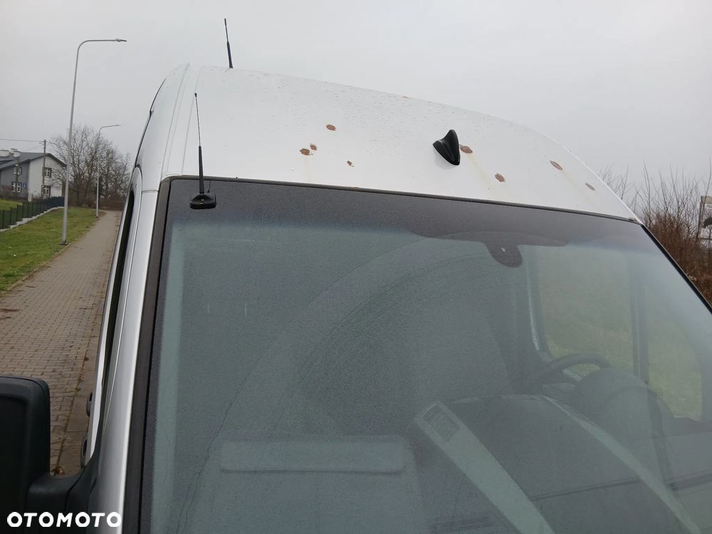 Mercedes-Benz Sprinter - 21