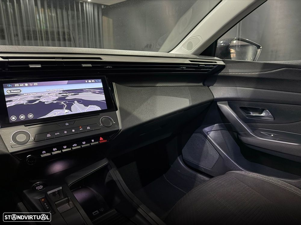 Peugeot 308 1.2 PureTech Allure Pack EAT8 - 15