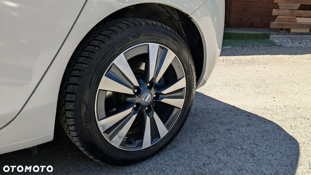 Nissan Leaf - 40