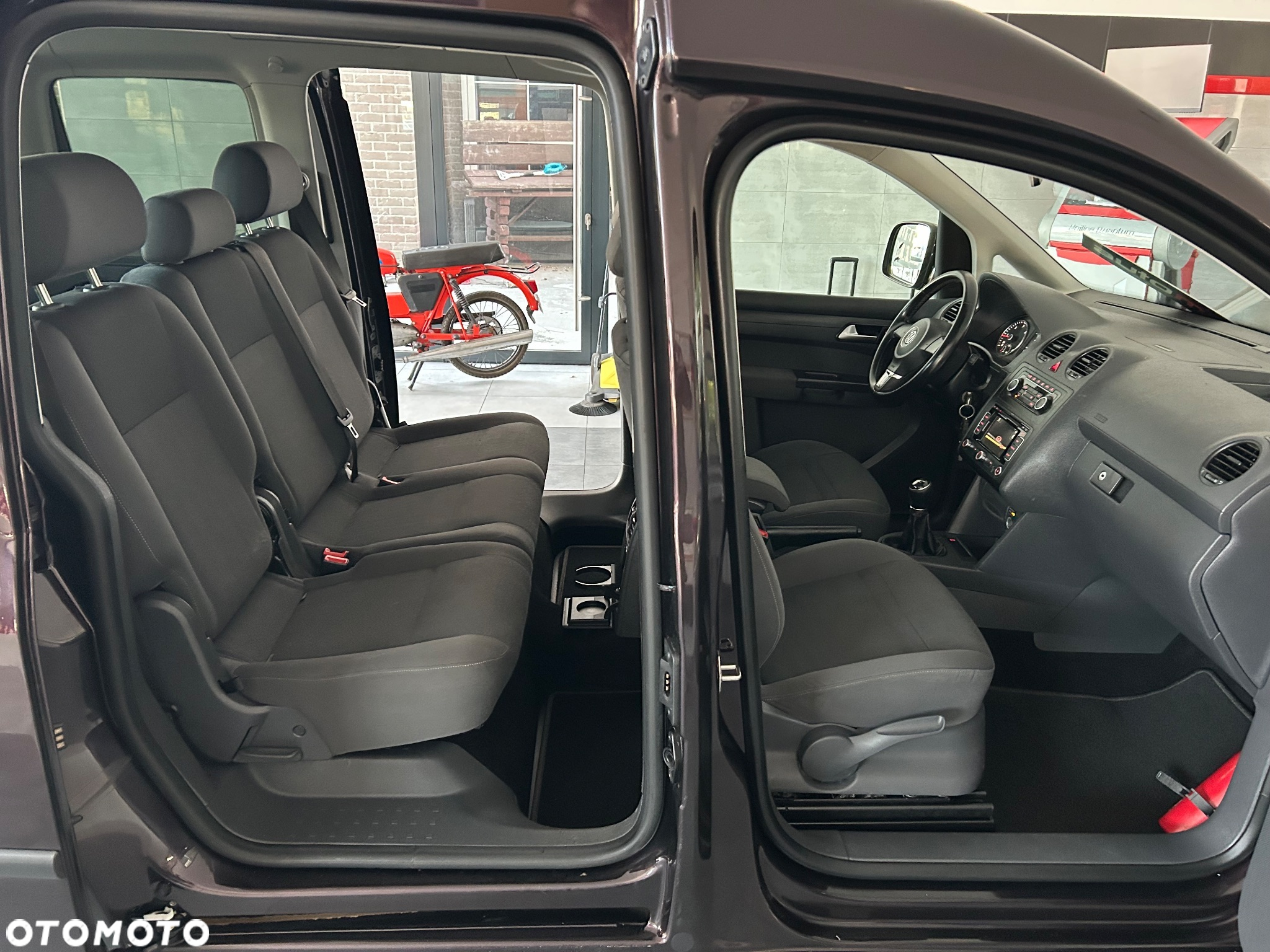 Volkswagen Caddy 1.6 TDI (5-Si.) Edition 30 - 24