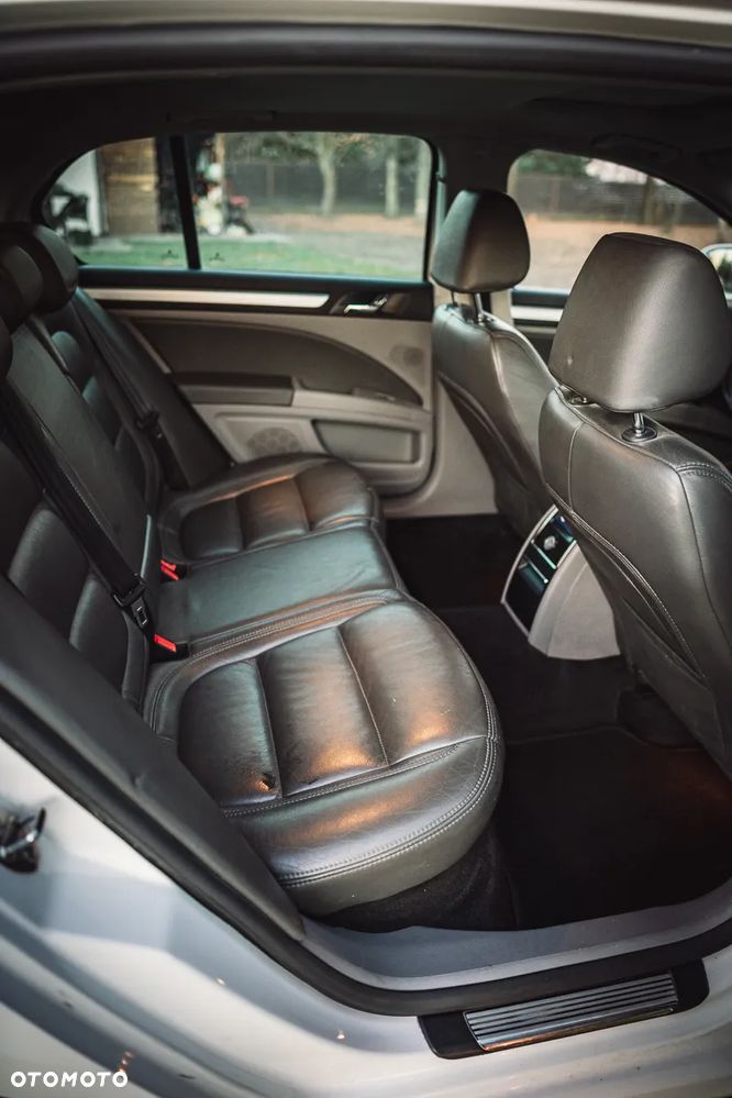 Skoda Superb 1.6 TDI Exclusive - 12