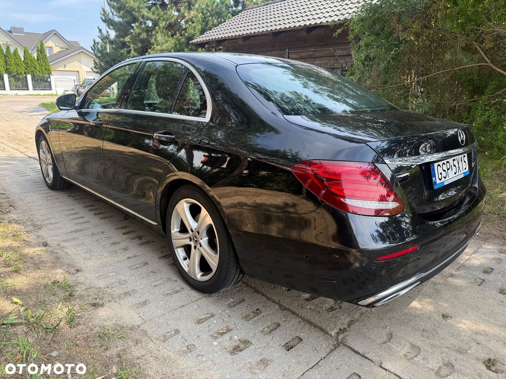 Mercedes-Benz Klasa E 220 d 4-Matic 9G-TRONIC - 5