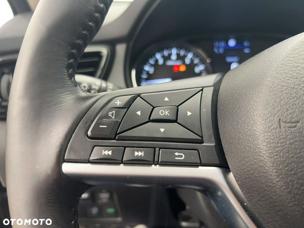 Nissan X-Trail 1.3 DIG-T Tekna 2WD DCT - 23