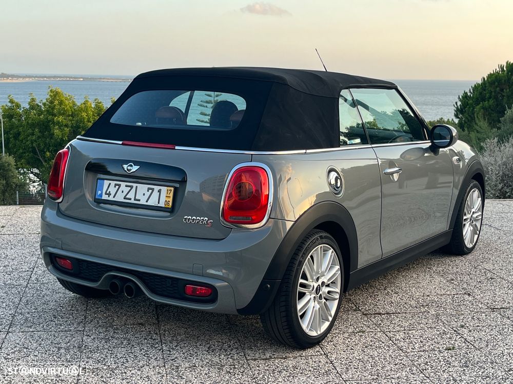 MINI Cabrio Cooper S Sidewalk - 9