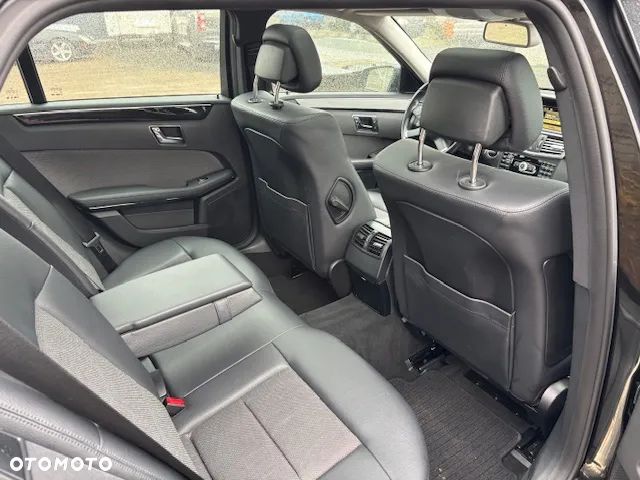 Mercedes-Benz Klasa E 300 BlueTEC 7G-TRONIC Avantgarde - 11