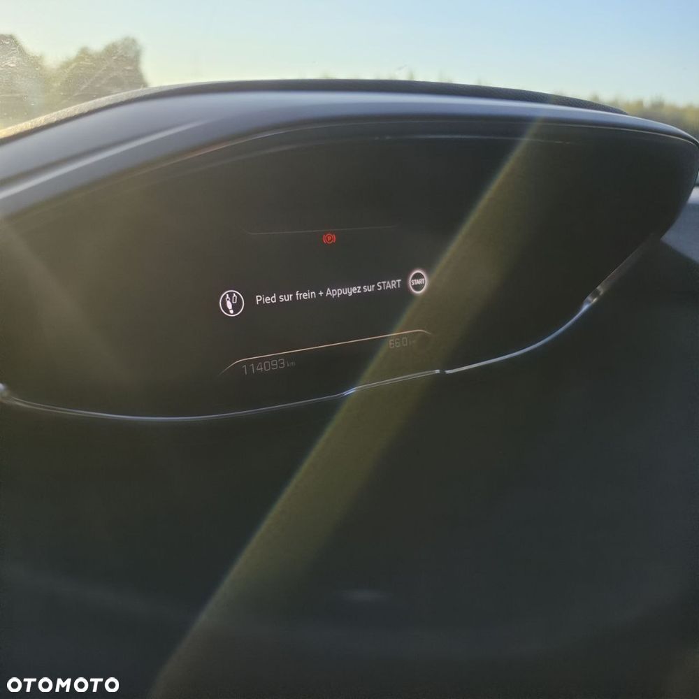 Peugeot 5008 BlueHDi 130 EAT8 GT - 24