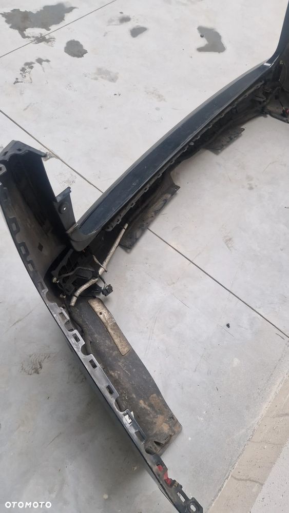 Zderzak tył Chrysler Pacifica 2016- Czarny - 2