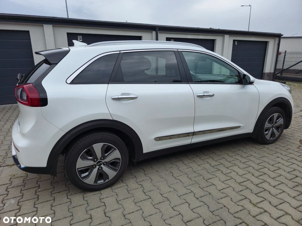 Kia Niro 1.6 GDI Plug-in Hybrid XL - 2