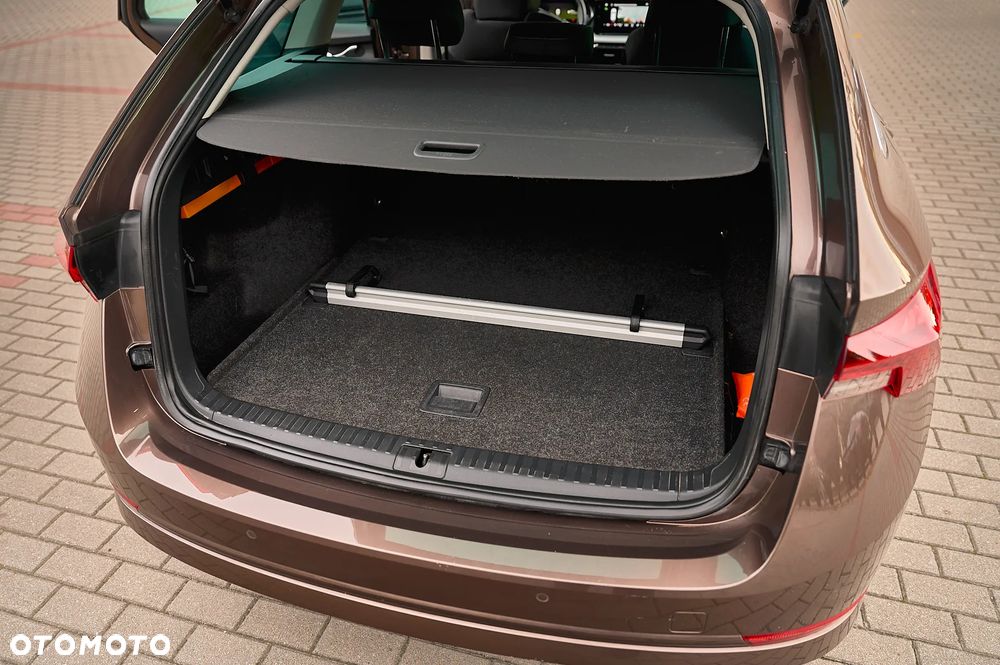 Skoda Octavia 2.0 TDI Edition - 17