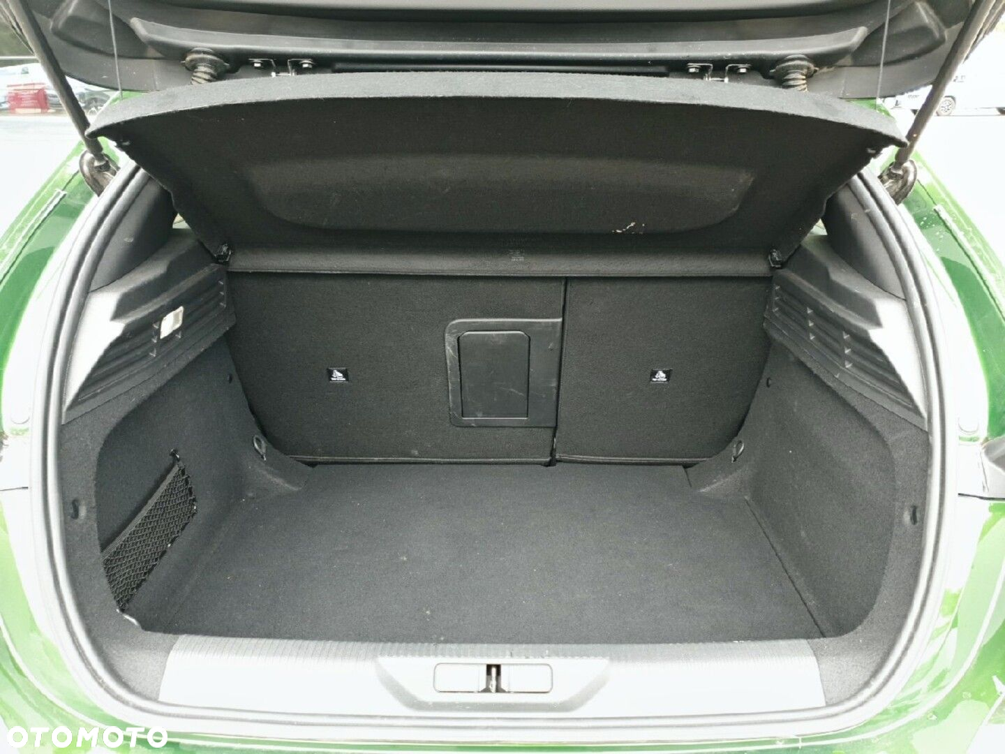 Peugeot 308 1.2 PureTech Allure S&S - 6